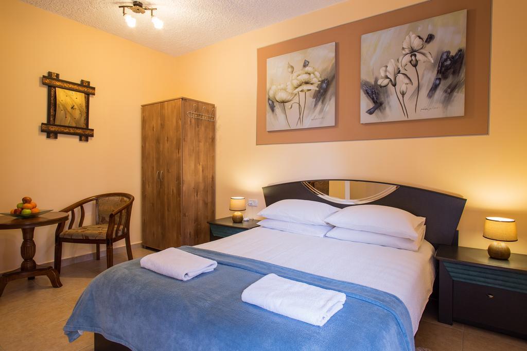 Dead Sea Sun Guest House Arad Zimmer foto