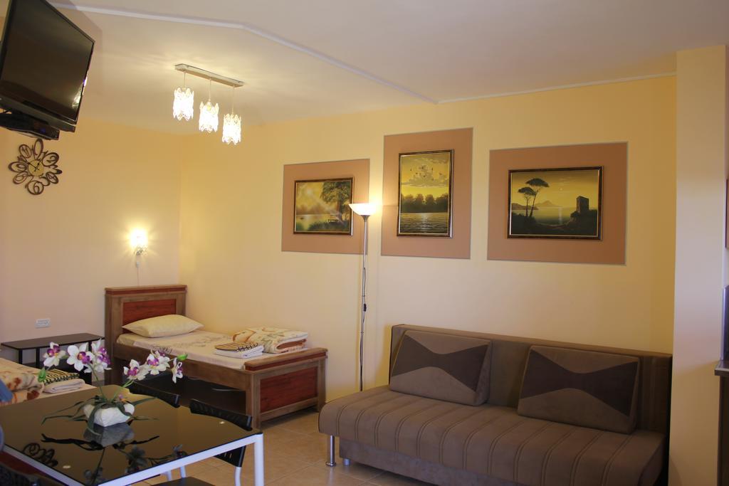 Dead Sea Sun Guest House Arad Zimmer foto