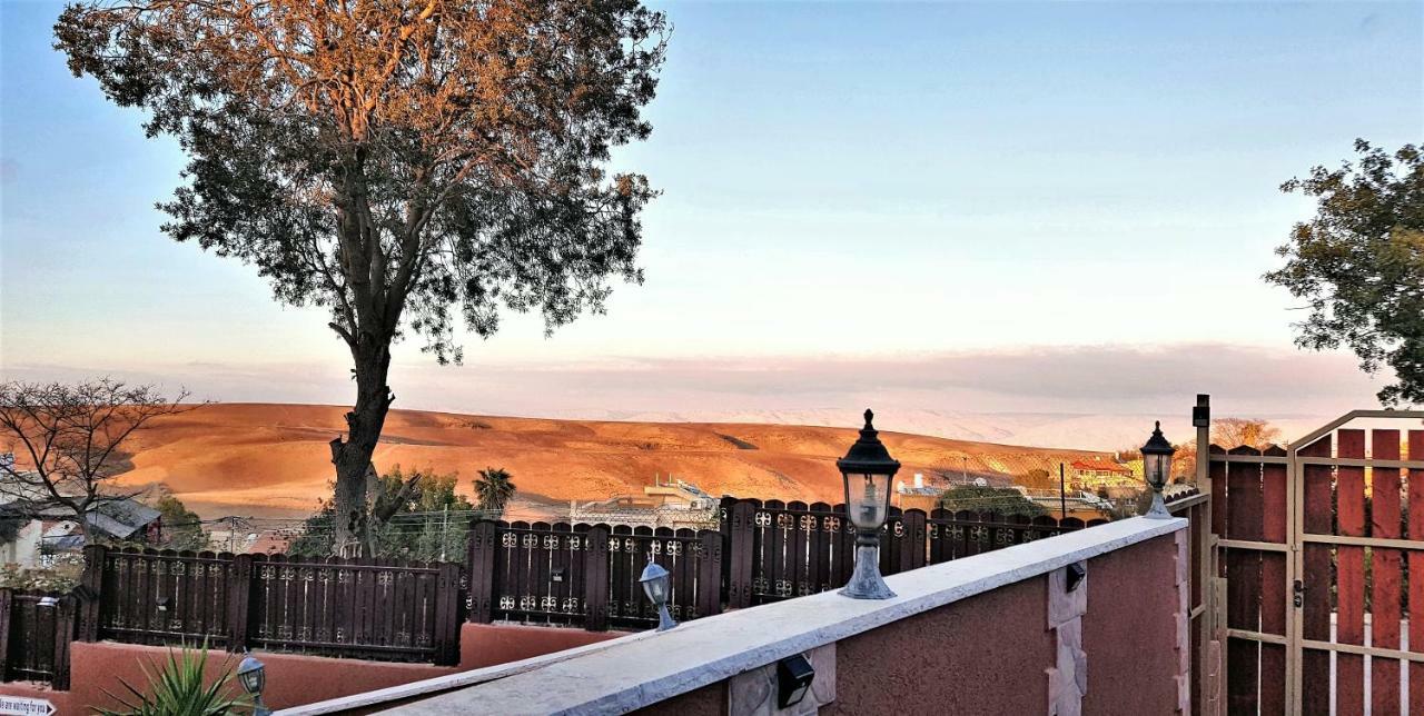 Dead Sea Sun Guest House Arad Exterior foto